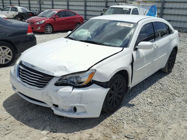 1C3CCBBBXDN614534 - 2013 CHRYSLER 200 TOURIN WHITE photo 2