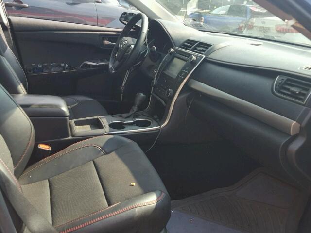 4T1BF1FK0GU522079 - 2016 TOYOTA CAMRY LE RED photo 5