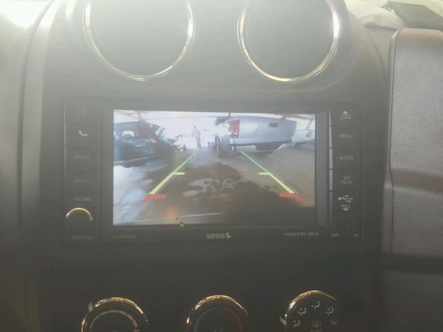 1C4NJCBA9GD700323 - 2016 JEEP COMPASS SP RED photo 9