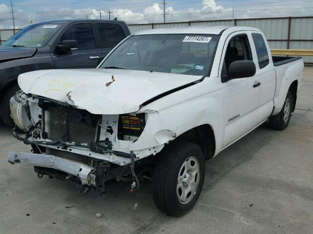 5TETX22N78Z546125 - 2008 TOYOTA TACOMA ACC WHITE photo 2