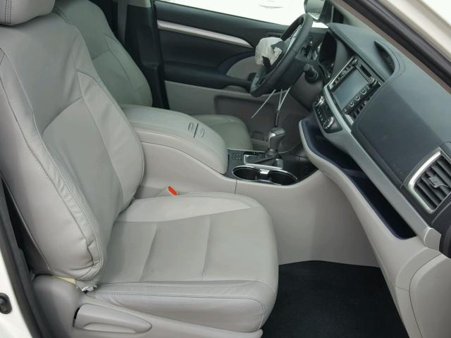 5TDKKRFHXFS104781 - 2015 TOYOTA HIGHLANDER თეთრი ფოტო 5