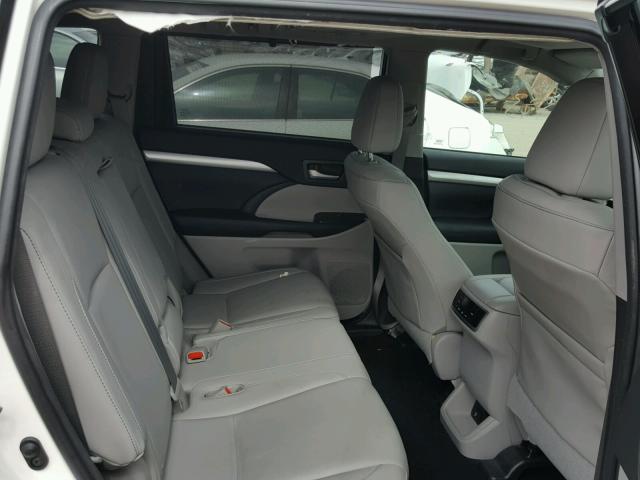 5TDKKRFHXFS104781 - 2015 TOYOTA HIGHLANDER თეთრი ფოტო 6