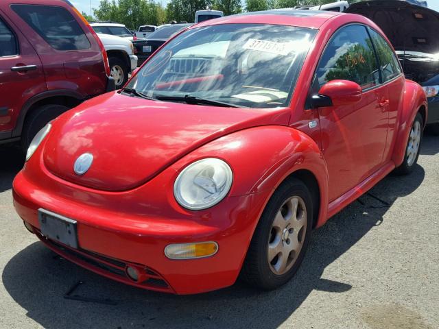 3VWCB21C82M461732 - 2002 VOLKSWAGEN NEW BEETLE წითელი ფოტო 2
