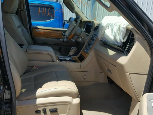 5LMFU27528LJ17674 - 2008 LINCOLN NAVIGATOR BLACK photo 5