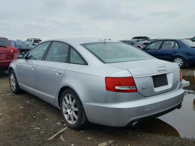 WAUDG74F65N075426 - 2005 AUDI A6 3.2 QUA SILVER photo 3