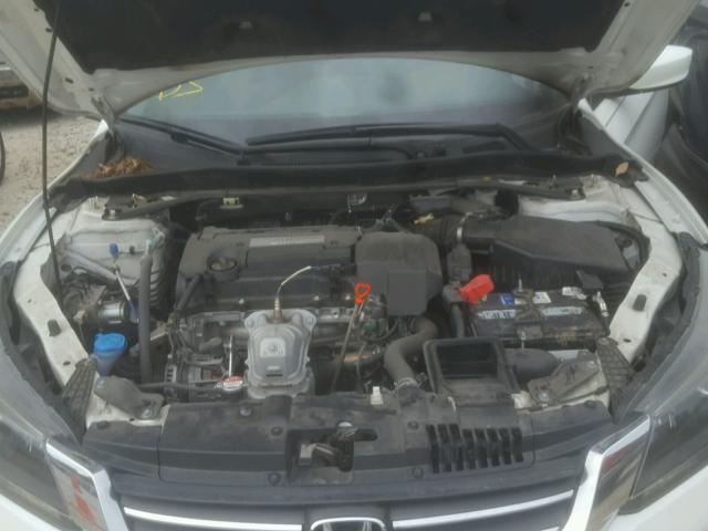 1HGCR2F58DA274310 - 2013 HONDA ACCORD SPO 白色 照片 7