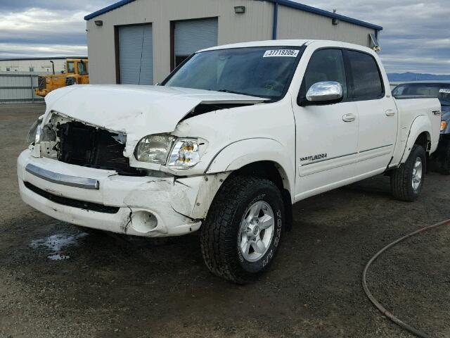 5TBDT44146S509350 - 2006 TOYOTA TUNDRA DOU WHITE photo 2