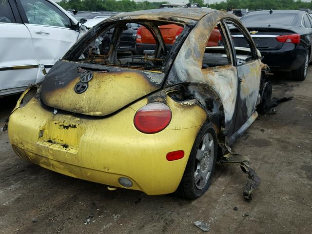 3VWDC21C71M429614 - 2001 VOLKSWAGEN NEW BEETLE დამწვარი ფოტო 4
