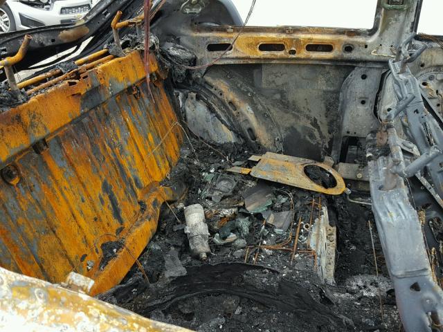 3VWDC21C71M429614 - 2001 VOLKSWAGEN NEW BEETLE დამწვარი ფოტო 6