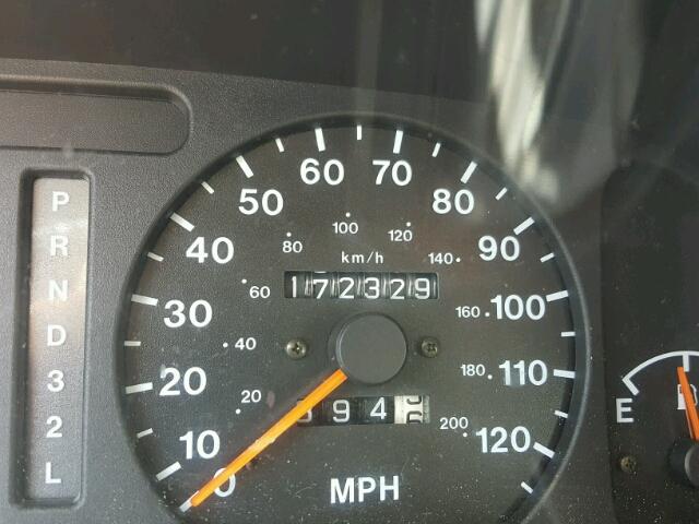 4S6CM58W9W4406645 - 1998 HONDA PASSPORT E WHITE photo 8