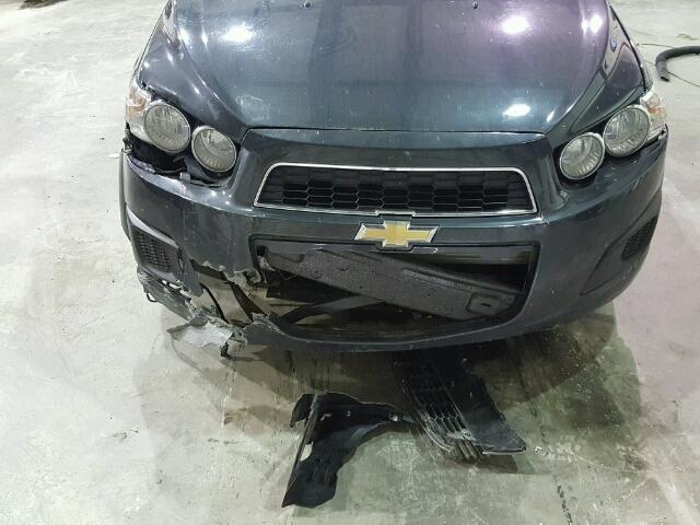 1G1JC6SH5F4190602 - 2015 CHEVROLET SONIC LT BLACK photo 9