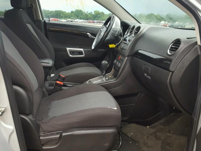 3GNAL2EK4DS639196 - 2013 CHEVROLET CAPTIVA LS 银色 照片 5