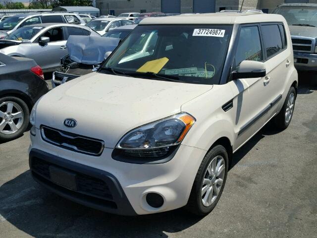 KNDJT2A63D7760222 - 2013 KIA SOUL + BEIGE photo 2