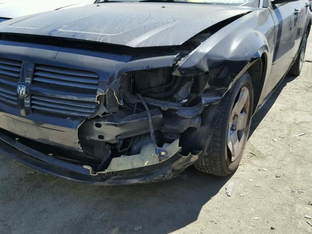 2D4FV47T28H152035 - 2008 DODGE MAGNUM GRAY photo 9