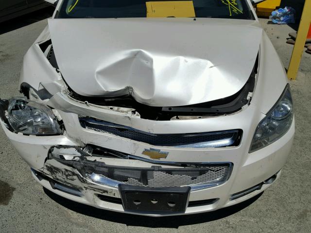 1G1ZE5E16BF378162 - 2011 CHEVROLET MALIBU LTZ 白色 照片 7