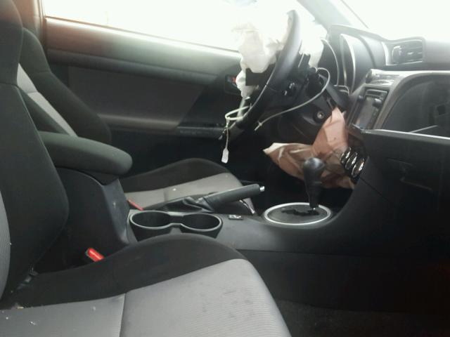 JTKJF5C76FJ003120 - 2015 TOYOTA SCION TC 灰色 照片 5