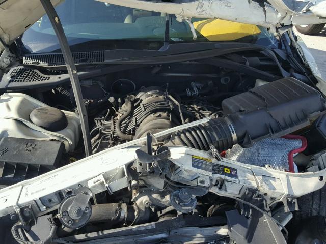 2C3AA63H45H631184 - 2005 CHRYSLER 300C WHITE photo 7