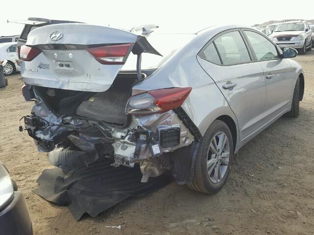 5NPD84LF2HH099047 - 2017 HYUNDAI ELANTRA SE SILVER photo 4