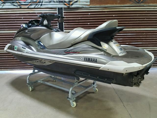 YAMA2159D111 - 2011 YAMAHA MARINE LOT SILVER photo 6