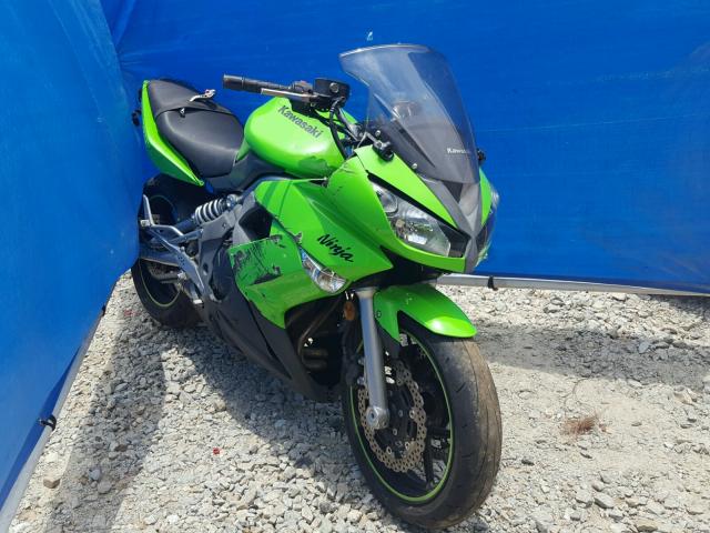 JKAEXEC1X9DA31939 - 2009 KAWASAKI EX650 C 绿色 照片 1