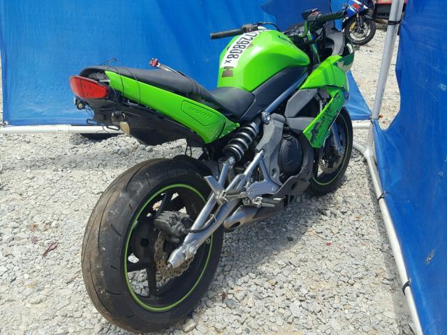 JKAEXEC1X9DA31939 - 2009 KAWASAKI EX650 C 绿色 照片 4