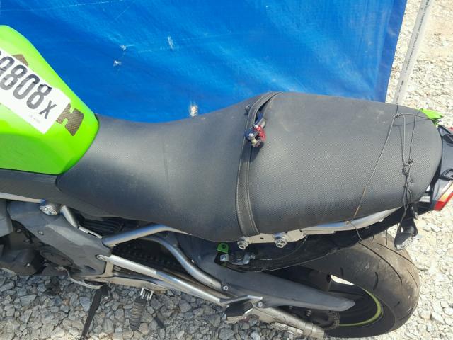 JKAEXEC1X9DA31939 - 2009 KAWASAKI EX650 C 绿色 照片 6