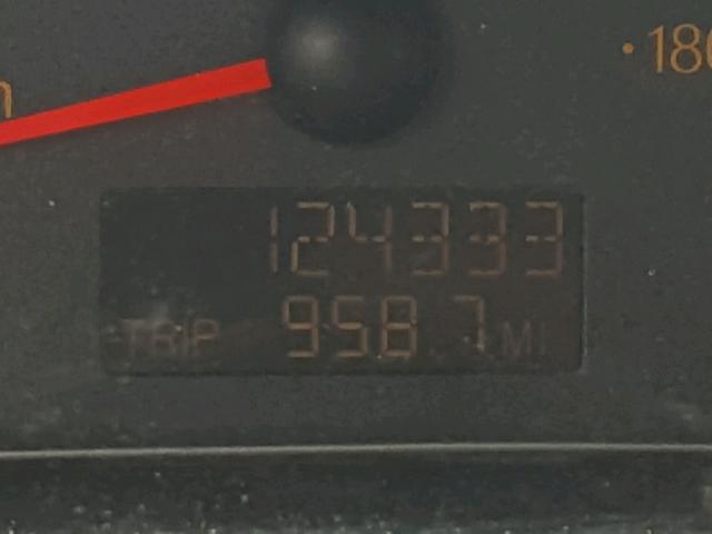 1G8AG52F93Z129282 - 2003 SATURN ION LEVEL 黑色 照片 8