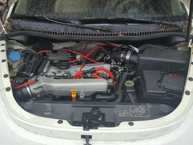 3VWDD21C62M409157 - 2002 VOLKSWAGEN NEW BEETLE 白色 照片 7