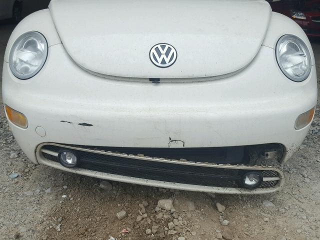 3VWDD21C62M409157 - 2002 VOLKSWAGEN NEW BEETLE 白色 照片 9