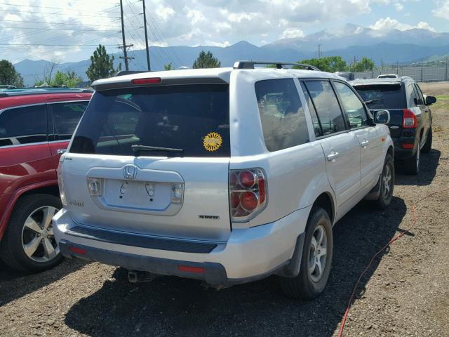 5FNYF18388B030513 - 2008 HONDA PILOT SE SILVER photo 4