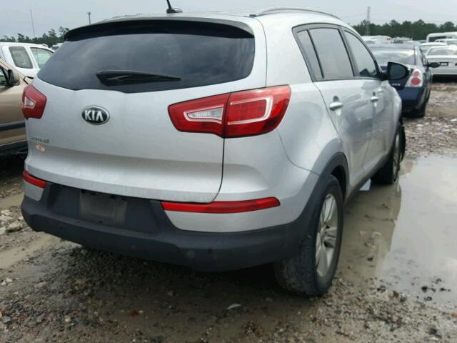 KNDPB3A26D7392327 - 2013 KIA SPORTAGE B SILVER photo 4