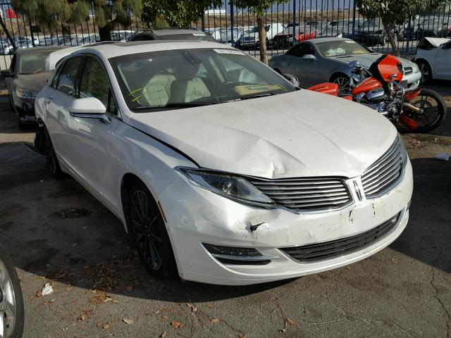 3LN6L2LU2GR632564 - 2016 LINCOLN MKZ HYBRID WHITE photo 1