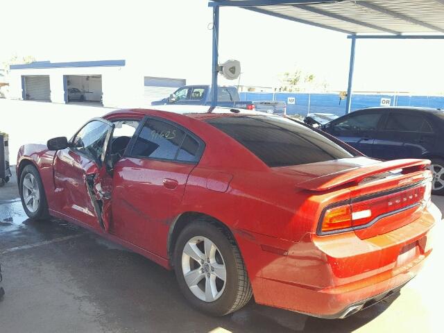 2C3CDXHG7CH286543 - 2012 DODGE CHARGER SX RED photo 3