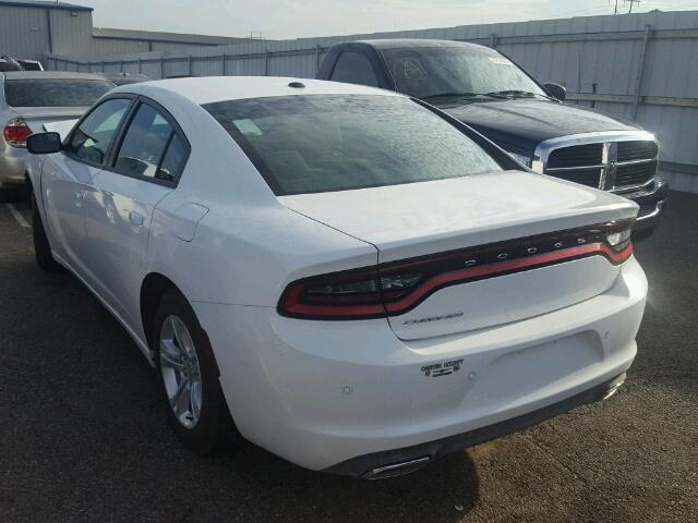 2C3CDXBG3HH654930 - 2017 DODGE CHARGER SE WHITE photo 3