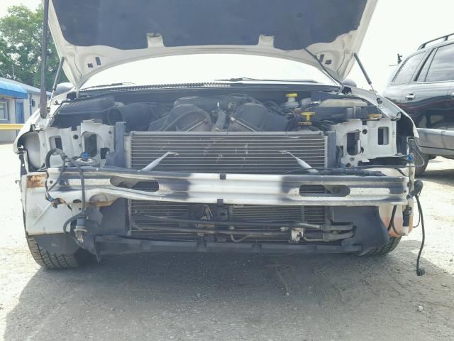 2B3HD46R64H649132 - 2004 DODGE INTREPID S თეთრი ფოტო 9