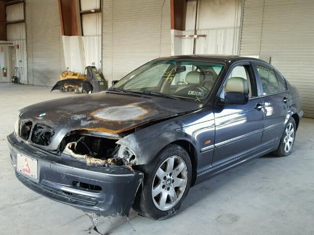 WBAAM3349YFP81938 - 2000 BMW 323 BLUE photo 2