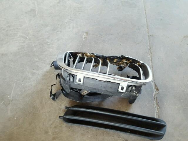 WBAAM3349YFP81938 - 2000 BMW 323 BLUE photo 9