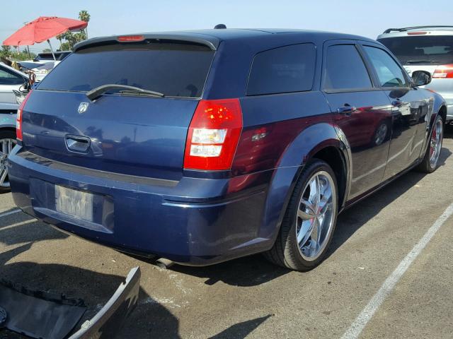 2D4FV47T36H157175 - 2006 DODGE MAGNUM SE BLUE photo 4