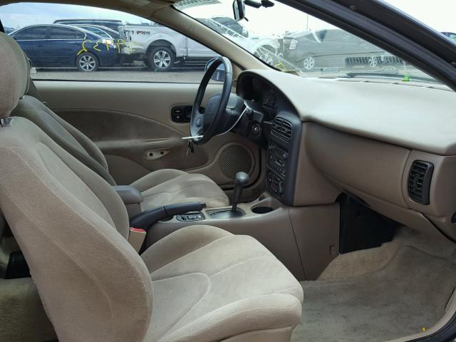 1G8ZY14731Z281716 - 2001 SATURN SC2 BEIGE photo 5