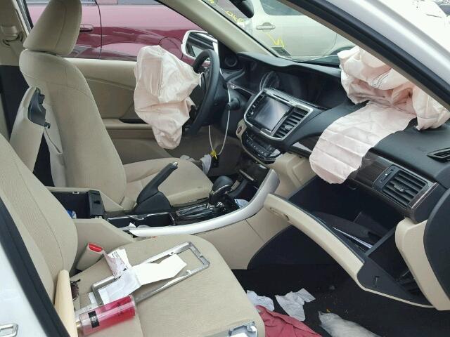 1HGCR2F7XGA172061 - 2016 HONDA ACCORD EX 白色 照片 5