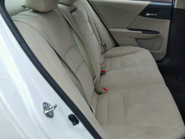 1HGCR2F7XGA172061 - 2016 HONDA ACCORD EX 白色 照片 6