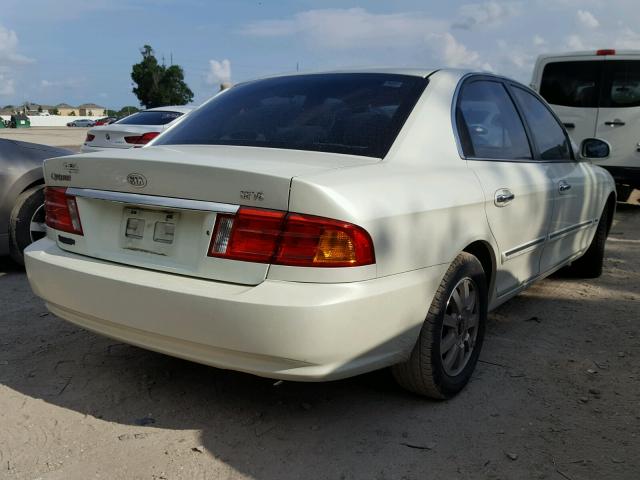 KNAGD128925133080 - 2002 KIA OPTIMA MAG WHITE photo 4