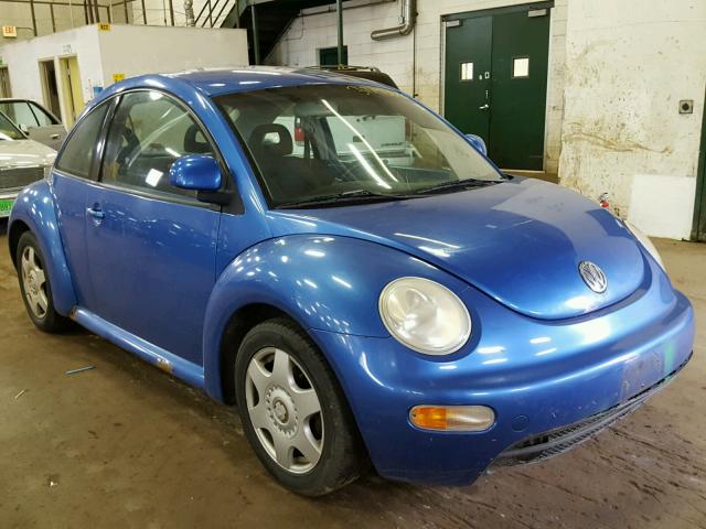 3VWBB61C5WM039815 - 1998 VOLKSWAGEN NEW BEETLE 蓝色 照片 1
