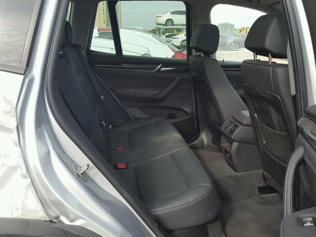 5UXWZ7C3XH0V92984 - 2017 BMW X3 SDRIVE2 SILVER photo 6