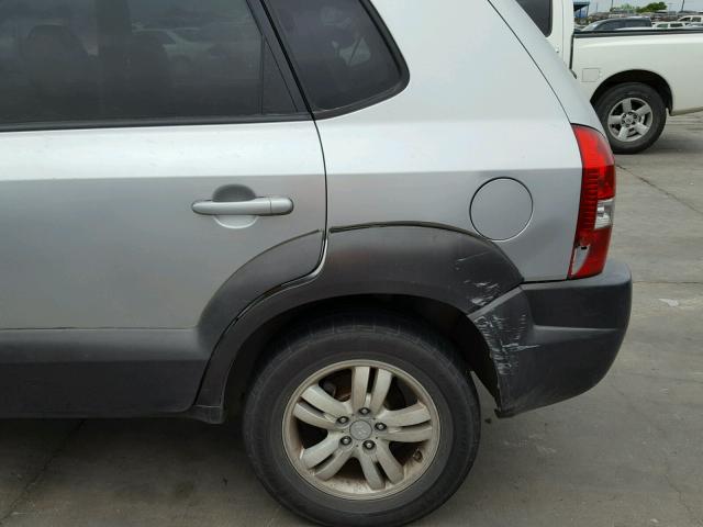 KM8JN12D17U494931 - 2007 HYUNDAI TUCSON SE SILVER photo 9