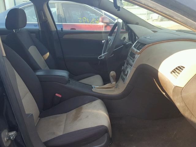 1G1ZH57B79F218542 - 2009 CHEVROLET MALIBU 1LT ლურჯი ფოტო 5