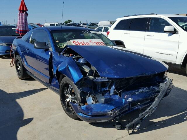 1ZVFT80N875342785 - 2007 FORD MUSTANG BLUE photo 1