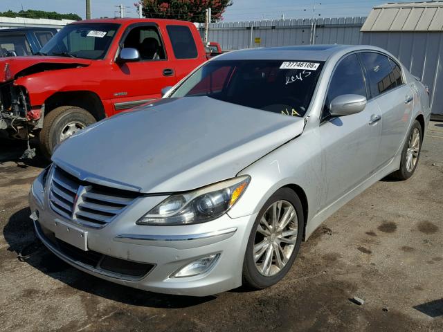 KMHGC4DHXCU202043 - 2012 HYUNDAI GENESIS 5. GRAY photo 2