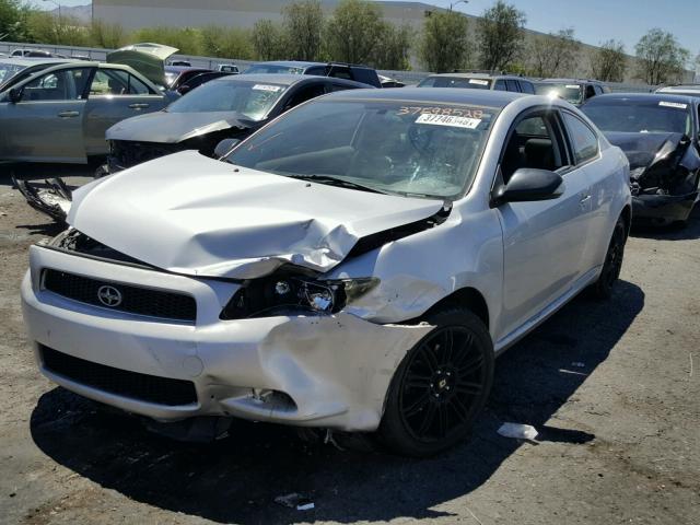 JTKDE177260104146 - 2006 TOYOTA SCION TC 银色 照片 2