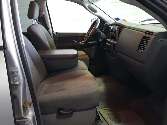 3D7KR28C66G118038 - 2006 DODGE RAM 2500 S 银色 照片 5